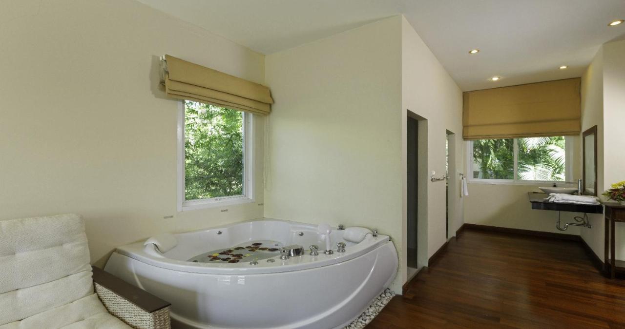 Villa Yoosook Patong Exterior foto